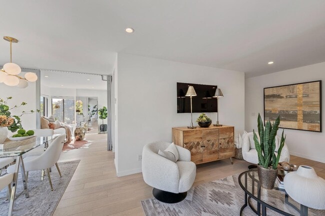 770 Bryant St in Palo Alto, CA - Building Photo - Building Photo