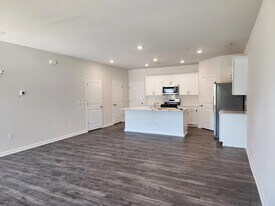 Room in Townhome on Old Battle Bridge Rd in Wendell, NC - Building Photo