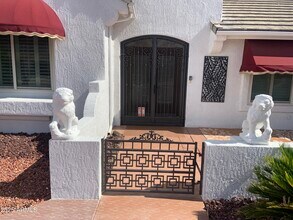 13507 W Sky Hawk Dr in Sun City West, AZ - Foto de edificio - Building Photo