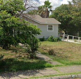 property at 414 W Wildwood