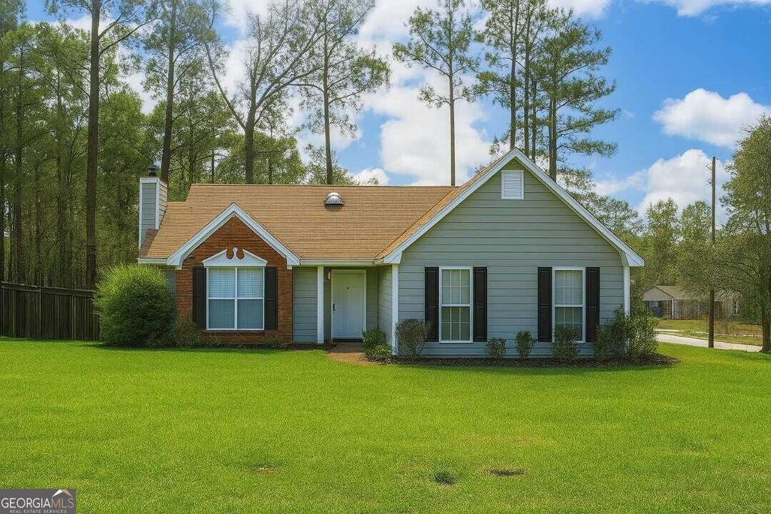 10375 Larrack Ct in Jonesboro, GA - Building Photo