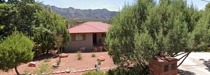 130 Sugar Loaf Dr in Sedona, AZ - Foto de edificio - Building Photo