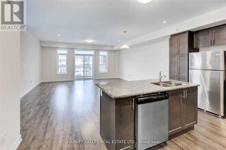 1 Luzon Ave in Markham, ON - Building Photo - Building Photo