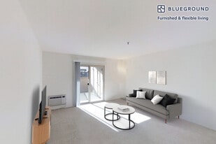 1600 Villa St in Mountain View, CA - Building Photo