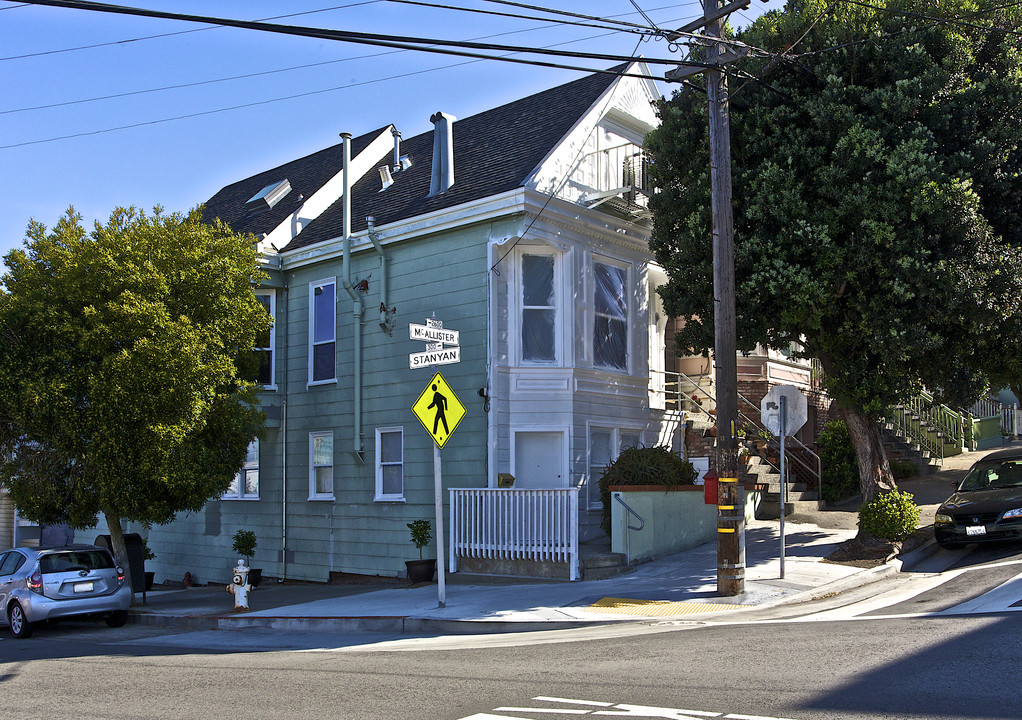 2594 McAllister St in San Francisco, CA - Building Photo