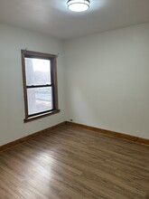 2918 W 63rd St, Unit 2 in Chicago, IL - Building Photo - Building Photo