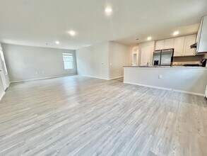 12111 Overton Wy in San Antonio, TX - Building Photo - Building Photo