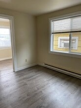 2440 Chatham Hill Dr in Wenatchee, WA - Building Photo - Building Photo