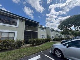 4096 N Pine Island Rd in Sunrise, FL - Building Photo