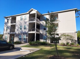 4424 LA-22 in Mandeville, LA - Building Photo
