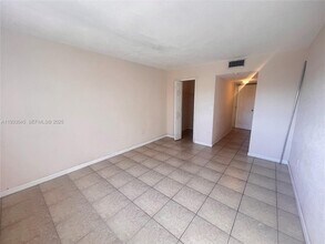 12290 NE 11th Ct in North Miami, FL - Building Photo - Building Photo