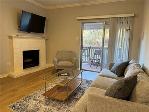 4041 Drake St in Houston, TX - Building Photo - Building Photo