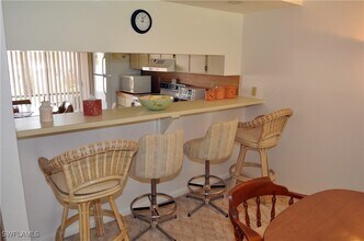 4110 Looking Glass Ln in Naples, FL - Building Photo - Building Photo