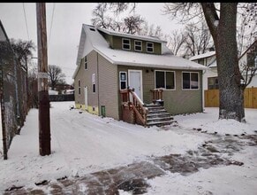 316 N Oak St in Fergus Falls, MN - Building Photo - Building Photo