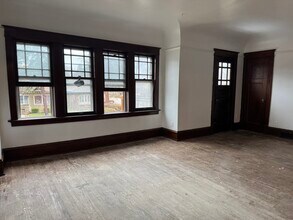 2970 N 37th St, Unit 2970 N 37th Street in Milwaukee, WI - Foto de edificio - Building Photo