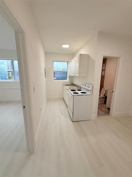 871 SW 3rd St in Miami, FL - Building Photo