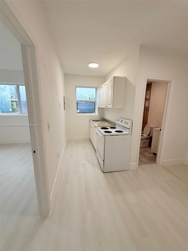 property at 871 SW 3rd St
