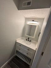 3237 Summerhill Ln in Columbus, OH - Building Photo - Building Photo