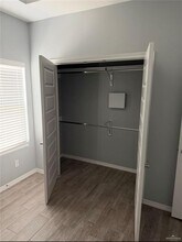 8 N 33rd St in McAllen, TX - Building Photo - Building Photo