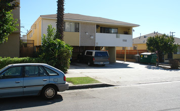 1332 E Harvard St in Glendale, CA - Building Photo - Building Photo