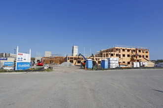 Trinity Independent Senior Living in New Port Richey, FL - Foto de edificio - Building Photo