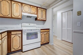 400 Main St in East Rochester, NY - Building Photo - Building Photo