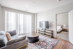 121 E Freedom Way in Cincinnati, OH - Building Photo