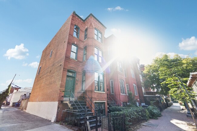 property at 1340 T St NW