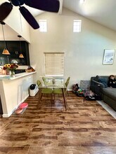 2101 Sunset Ave in Morro Bay, CA - Foto de edificio - Building Photo