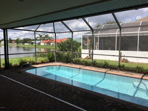 3582 Tipperary Dr in Merritt Island, FL - Building Photo - Building Photo