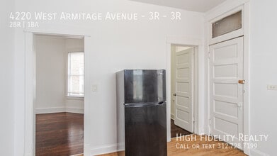 4220 W Armitage Ave in Chicago, IL - Building Photo - Building Photo