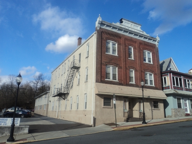 Sherwood Apartments in Royersford, PA - Building Photo