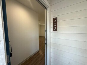 4526 Munger Ave in Dallas, TX - Building Photo - Building Photo