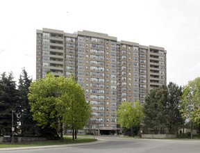 The Coronation in Brampton, ON - Building Photo - Building Photo