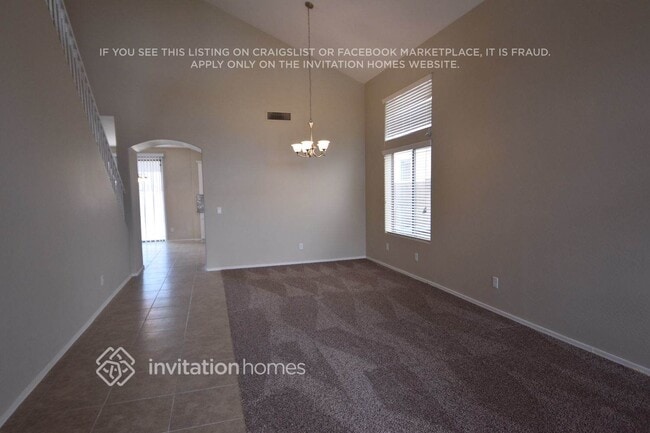 17227 W Elm St in Surprise, AZ - Foto de edificio - Building Photo