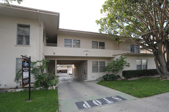 3575-3585 S Sepulveda Blvd in Los Angeles, CA - Foto de edificio - Building Photo