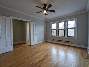 4735 N Hermitage Ave, Unit 407 in Chicago, IL - Building Photo - Building Photo