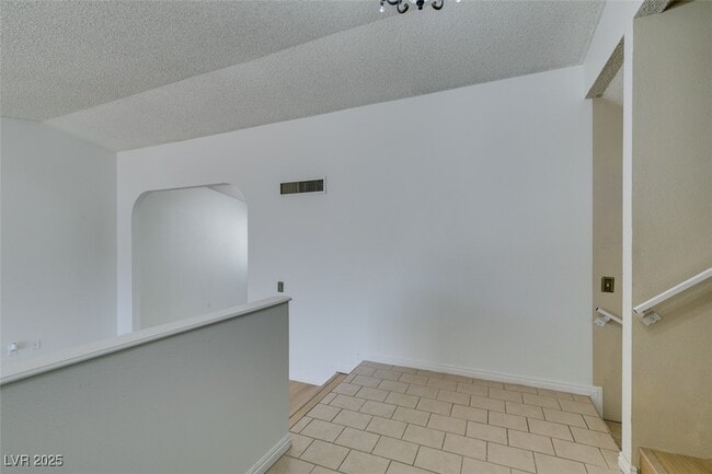 5656 Maceta Ave in Las Vegas, NV - Building Photo - Building Photo