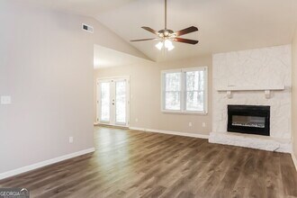 102 Dove Rise in Peachtree City, GA - Building Photo - Building Photo