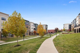 University Edge - Youngstown - Phase 1 in Youngstown, OH - Building Photo - Building Photo