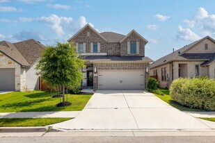 125 Rangel Dr in Liberty Hill, TX - Building Photo