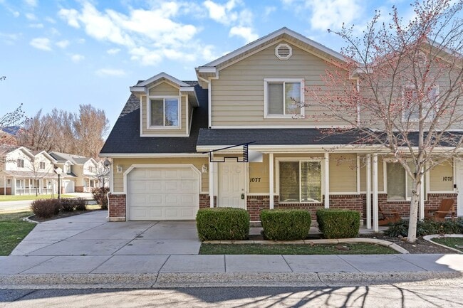 property at 1077 1675 S