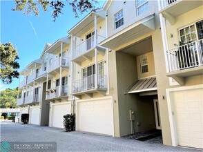 2685 NE 9th Ave in Wilton Manors, FL - Foto de edificio - Building Photo