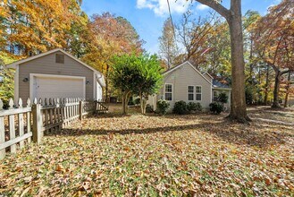 900 Branch St in Chapel Hill, NC - Building Photo - Building Photo