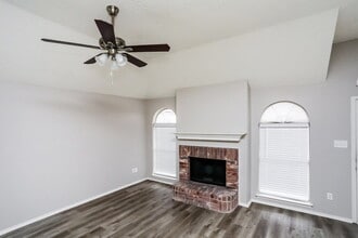 2508 Helen Ln in Mesquite, TX - Building Photo - Building Photo