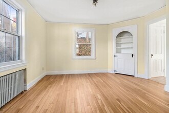 43 Northbourne Rd, Unit 1 in Boston, MA - Building Photo - Building Photo