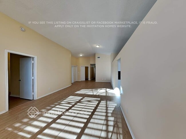 18206 SW 4th St in Pembroke Pines, FL - Foto de edificio - Building Photo