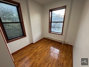 CUMBERLAND STREET in Brooklyn, NY - Building Photo - Building Photo