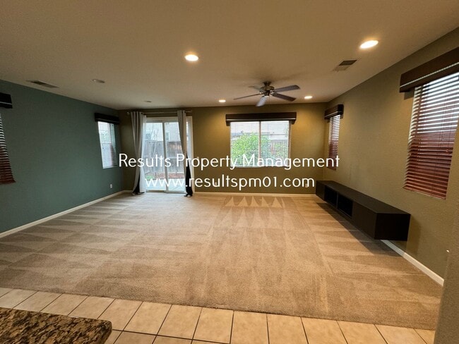 1521 Impressionist Loop in Roseville, CA - Building Photo - Building Photo