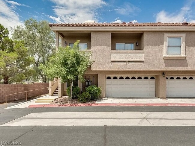property at 5125 W Reno Ave